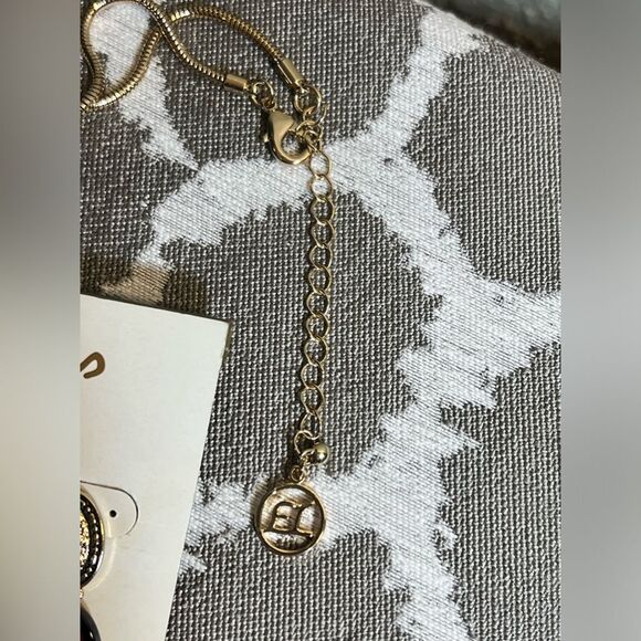 Jewelry set: NWT Erica Lyons necklace and earrings, tortoise accents w gold tone - Picture 6 of 7